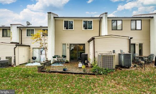 19 Frd Edge, Limerick PA 19468-2662 exterior