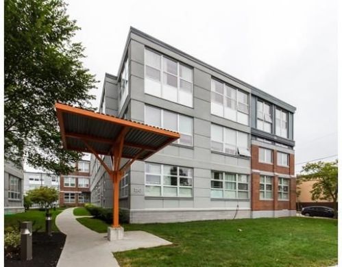 120 Holmes St, Quincy MA  02171-2459 exterior