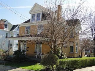 213 6th Ave, Collier Township, PA 15106-2307