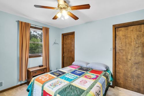 205 Littlewood St, Pittsburgh PA 15223-1131 exterior