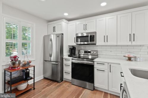 4355 G St, Washington DC  20019-4255 exterior