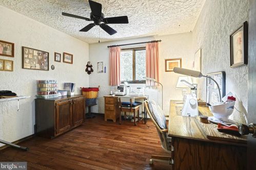 799 Laurel Wood Ln, Hanover PA 17331-6868 exterior