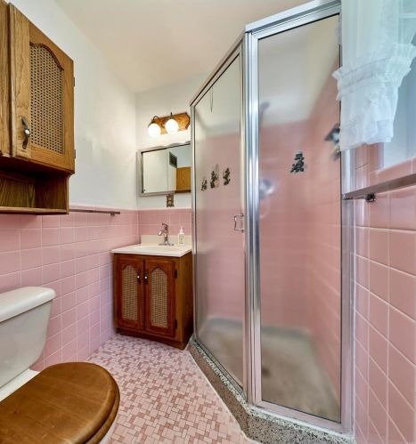 9308 Ldg Pole Ln, Saint Louis MO 63126-2158 exterior