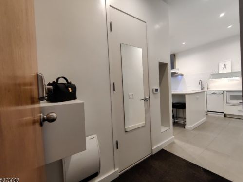 39-45 Bruen St, Newark NJ  07105 exterior