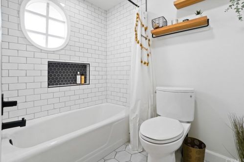 608 Dorothy Ln, Fullerton CA 92831-2704 exterior