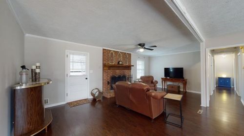 2149 Rockdale Cir, Lithonia GA 30078-3451 exterior