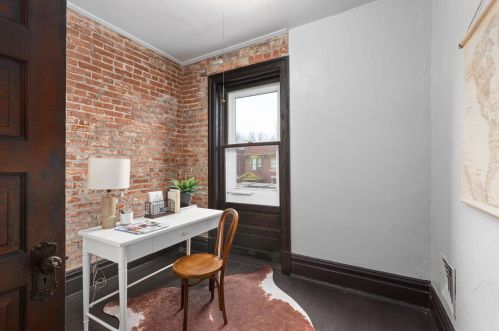 4030 Flad Ave, Saint Louis MO 63110-3924 exterior