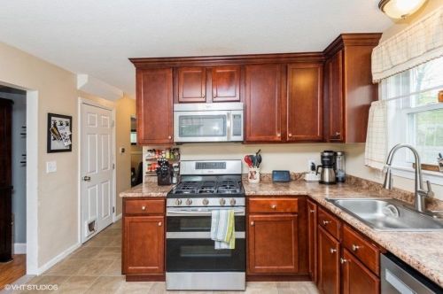 86 Mnr Rd, Concord NH 03303-1901 exterior