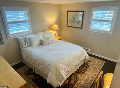 433 Linden Ave, Westfield NJ 07090-1999 exterior