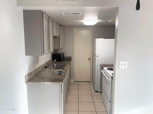 4014 45th Pl, Phoenix AZ  85040-2020 exterior