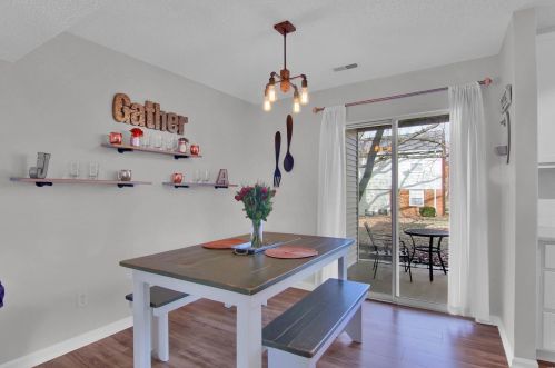 1601 Oriole Ln, Saint Louis MO 63144-1110 exterior