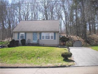38 Forest Rd, Wallingford, CT 06492-3010