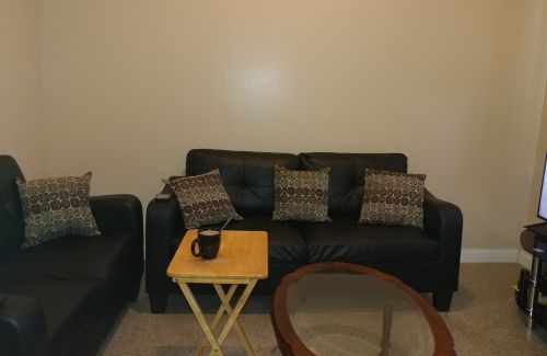 4801 Ada St, Chicago IL 60609-5919 exterior