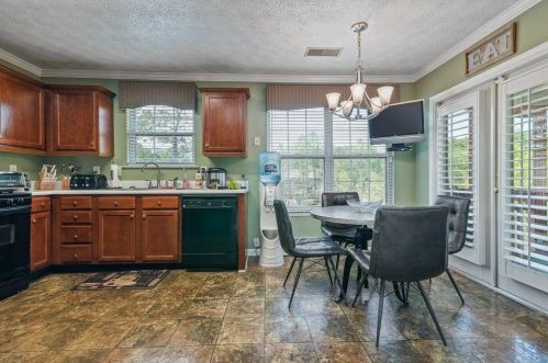 1282 Summerstone Trce, Austell GA exterior