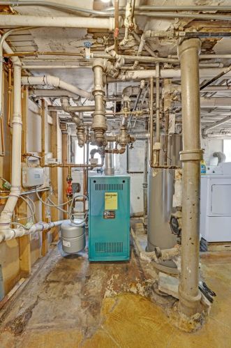 2818 72 Ct, Chicago IL 60707-1507 exterior