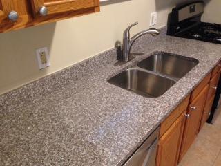 437 Eureka St, Pittsburgh PA  15211-2107 exterior