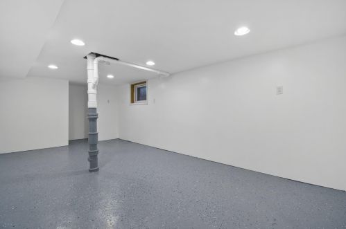 7314 Stevenson St, Milwaukee WI 53213-3649 exterior