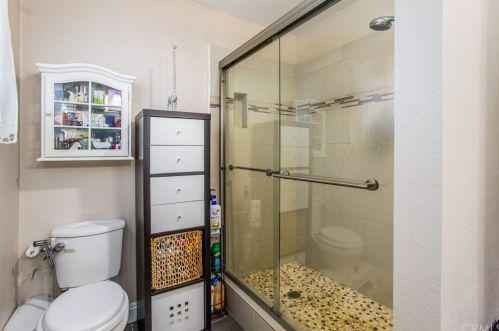 805 Un Ave, Fullerton CA 92831-2734 exterior