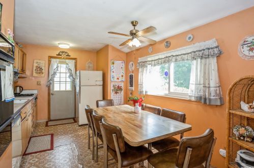 218 Fruitwood Ln, Central Islip NY 11722-2502 exterior