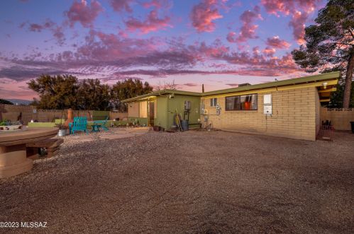 7601 Logan Dr, Tucson AZ  85730-3408 exterior