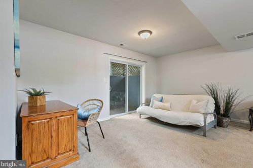 339 Beaghan Dr, Glen Burnie MD 21060-8226 exterior