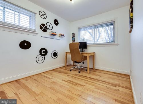 116 Gladden St, Alexandria VA 22304-2402 exterior