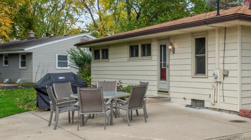 5305 Rose St, Milwaukee WI 53223-3036 exterior