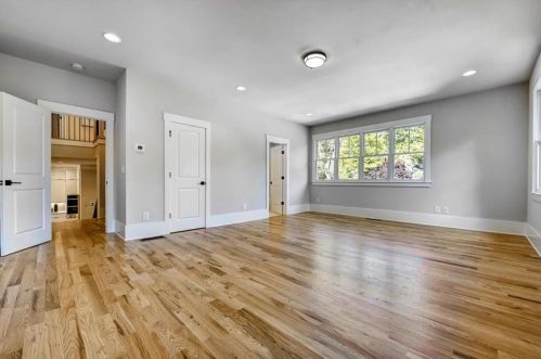 1452 Brk Vly Ln, Atlanta GA 30324-3264 exterior