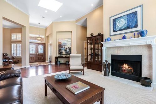 3006 Barton Pt Dr, Austin TX 78733-6322 exterior