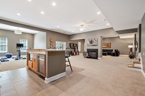 174 Lancaster Ave, Pittsburgh PA  15228-2354 exterior