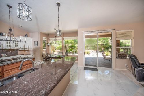 37660 Mashie Dr, Tucson AZ 85739-1134 exterior