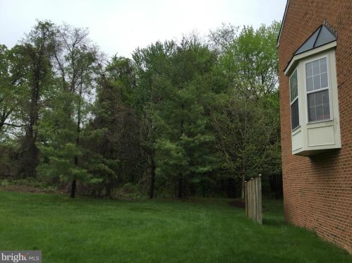 10421 Heathside Way, Rockville MD  20854-6345 exterior