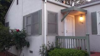 2308 39th St, Sacramento CA  95817-1452 exterior