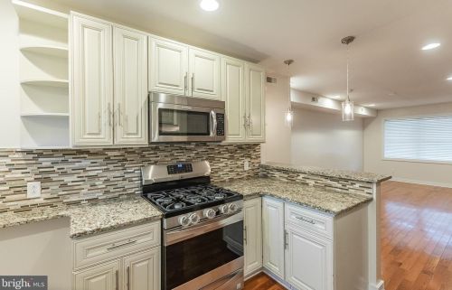 2943 16 St, Philadelphia PA 19132-2226 exterior