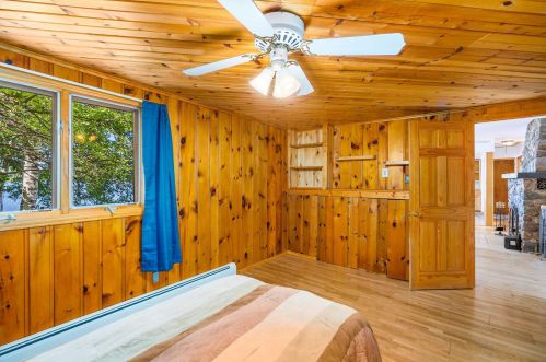 5779 Pike Lk Rd, Duluth MN 55811-9620 exterior