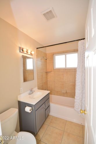 1002 Cinnabar Ave, Phoenix AZ 85020-1878 exterior