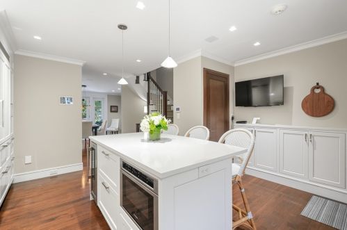 49 Appleton St, Boston MA  02116-6214 exterior