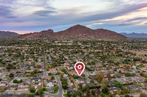 3302 51st St, Phoenix AZ  85018-6612 exterior