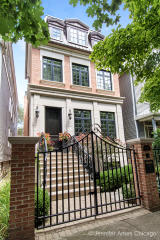 1022 Altgeld St, Chicago IL  60614-2209 exterior