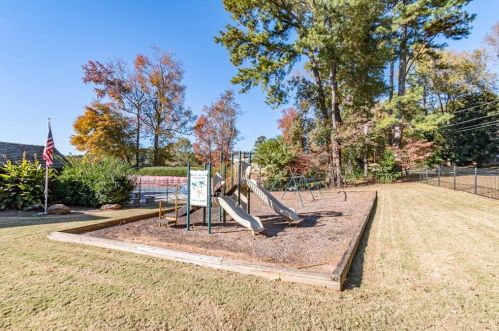 2619 Irene Cir, Duluth GA 30096-4148 exterior