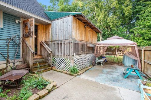 1121 Madison Ave, Grand Rapids MI 49507-1297 exterior