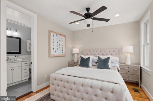 1807 Bay St, Washington DC  20003-2510 exterior