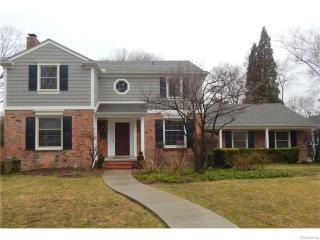 593 Fairfax St, Bham, MI 48009-1234