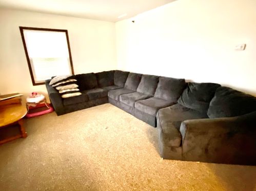 6434 101st St, Milwaukee WI  53224-5206 exterior