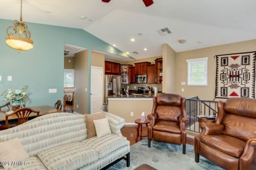 5616 21st Pl, Phoenix AZ  85040-3453 exterior