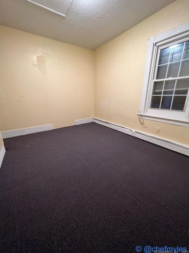 111 Babcock St, Hartford CT 06106-1304 exterior