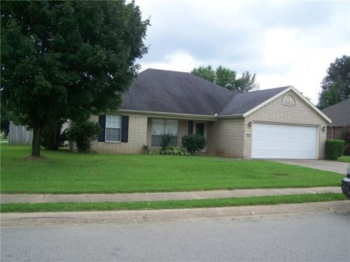 185 Colorado Ave, Springdale, AR 72764-6600