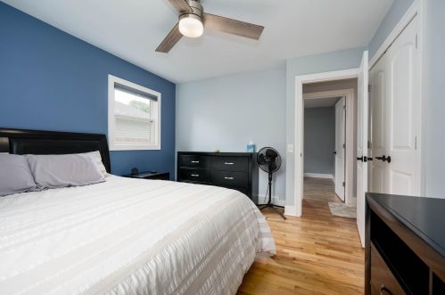 2019 Bloomfield Ave, Kalamazoo MI 49001-5212 exterior