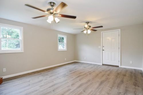 322 Glen St, New Britain CT  06051-3406 exterior