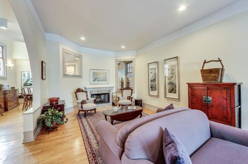 1133 Schubert Ave, Chicago IL 60614-1507 exterior